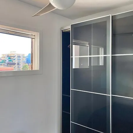 Modern Laegenhet Med Havsutsikt - Naera Allt Apartment