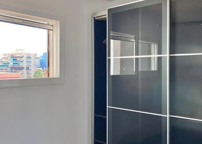 Modern Laegenhet Med Havsutsikt - Naera Allt Apartment